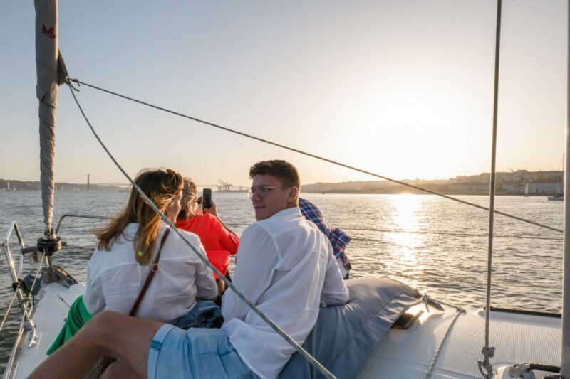 Lisbon: Daytime/Sunset/Night City Sailboat Tour with Drink - Final Thoughts