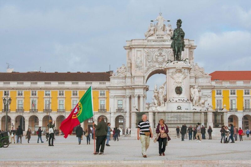 Lisbon: Discover Lisbon City wonders on a Private day tour! - Key Points