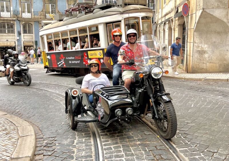 Lisbon : El Cristo-Rei Motorcycle Side-car Tour - FAQ