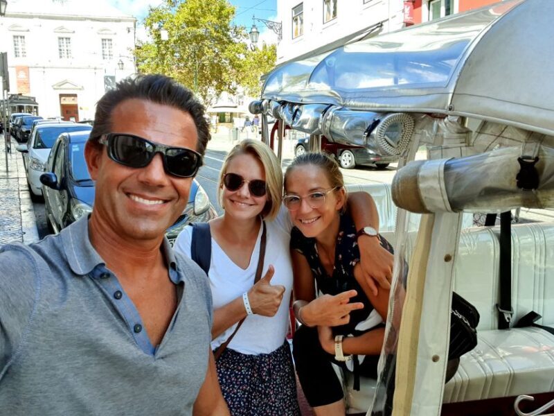 Lisbon: Electric Tuk Tuk Private Tour of the Seven Hills - Key Points