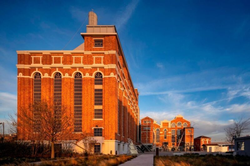 Lisbon: Enjoy a MAAT Ticket with a Gin & Appetizer Twist - Who This Tour Is For