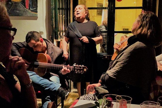 Lisbon Fado Experience: Walking Tour, Dinner and Live Music Show - What Some Guests Loved and Noted