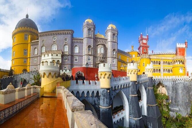 Lisbon: Fatima, Nazare, Obidos, mira de aire cave private tour - FAQ