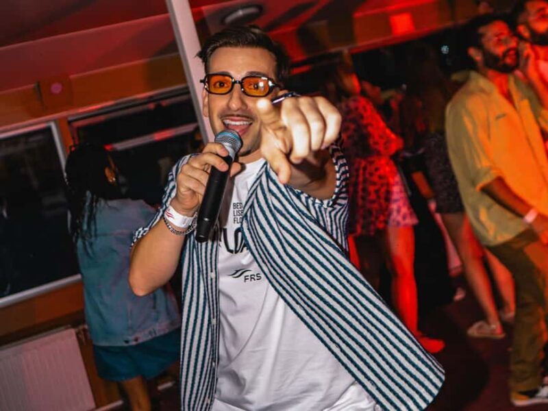 Lisbon Float Party: Most exclusive Boat Party in Lisbon - Key Points