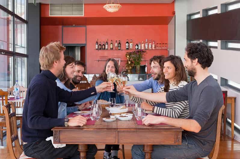 Lisbon : Food & Fado Tour - The Sum Up