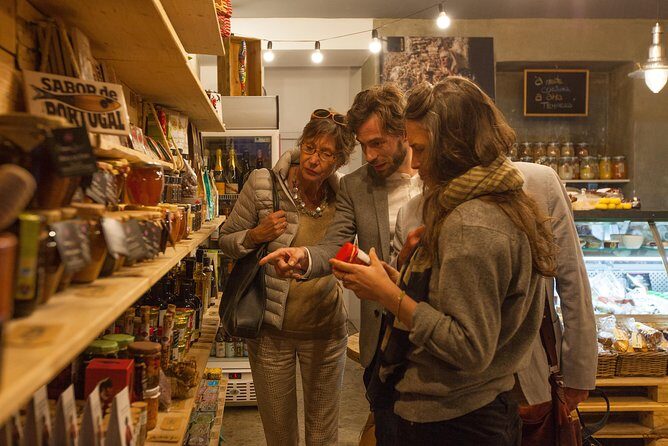 Lisbon Food & Local Drinks Evening Tour by Food Lover Tour - A Closer Look at the Itinerary