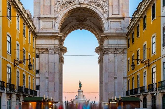 Lisbon Full Day Discovery Tour in Private Vehicle - Key Points