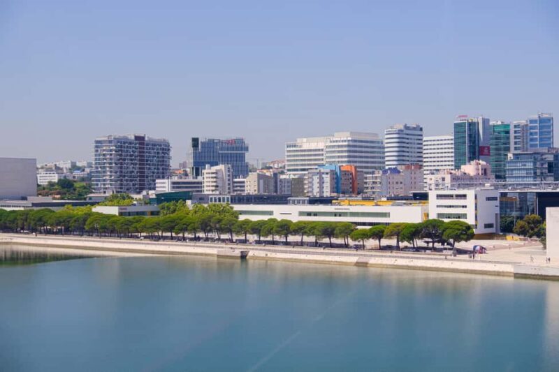 Lisbon Full Day Experience on comfortable minivan - The Sum Up