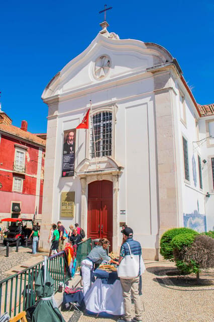 Lisbon: Full-Day Guided Tour with Alfama and Baixa Districts - Chiado and Bairro Alto: Bohemian and Artistic Quarters