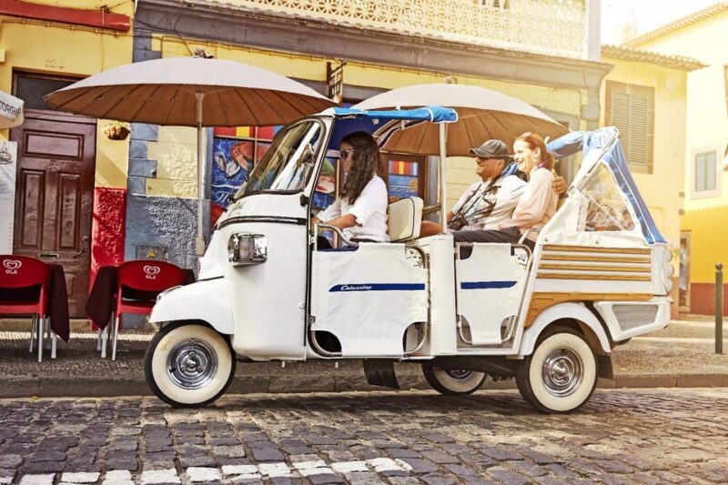 LISBON GRAND EXPERIENCE Tuktuk Tour in German - Practical Considerations
