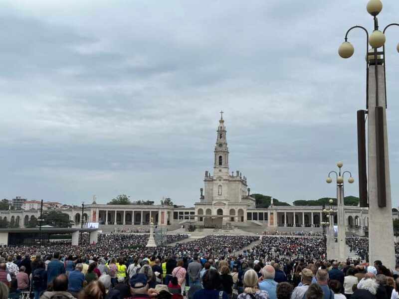 Lisbon: Grutas de Mira de Aire, Fátima, Nazaré & Óbidos Tour - The Practical Side: What You Need to Know