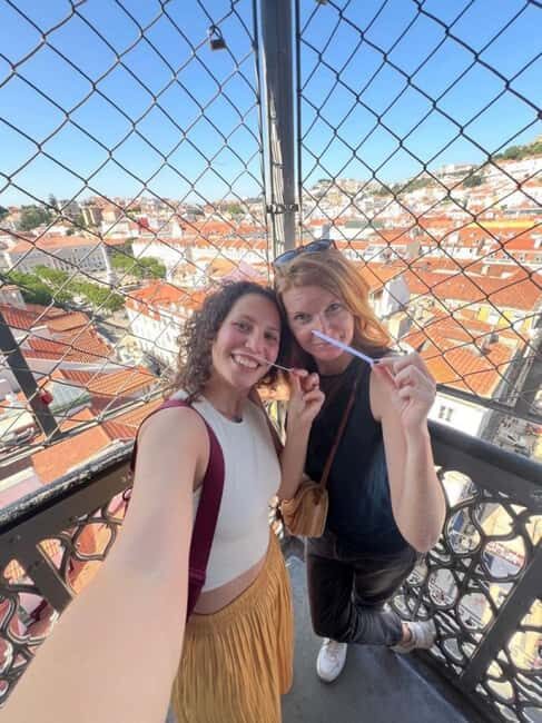 Lisbon: Guided olfactory and historical tour - Key Points