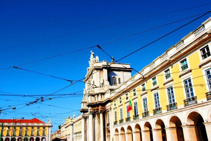 Lisbon: Guided Tour for An Overview of The City - What Does the Tour Offer Beyond the Sights?