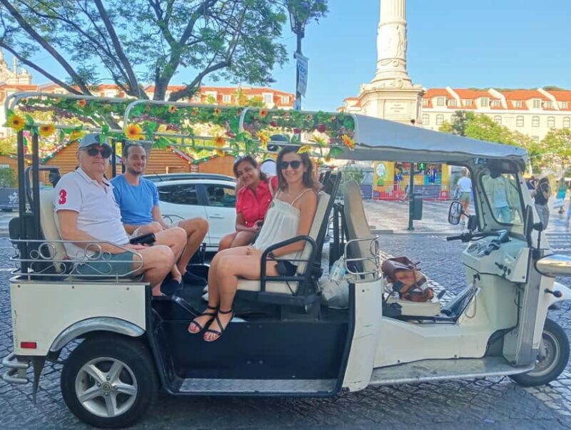 Lisbon: Half-day/4 Hour Private Guided city Tour by Tuk-Tuk - Key Points