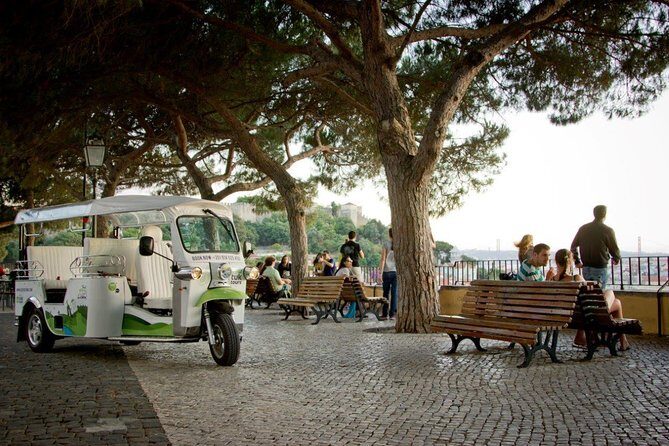 Lisbon: Half Day Sightseeing Tour on a Private Electric Tuk Tuk - What to Expect from the Tour