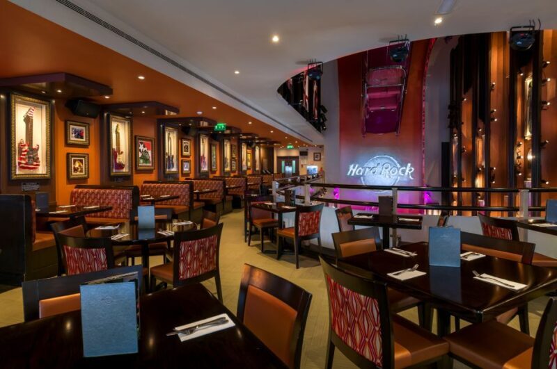 Lisbon: Hard Rock Cafe Experience - Key Points