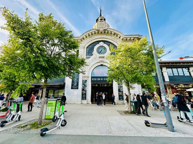 Lisbon: Historic City Tour by Tuk Tuk - What Makes the Experience Special