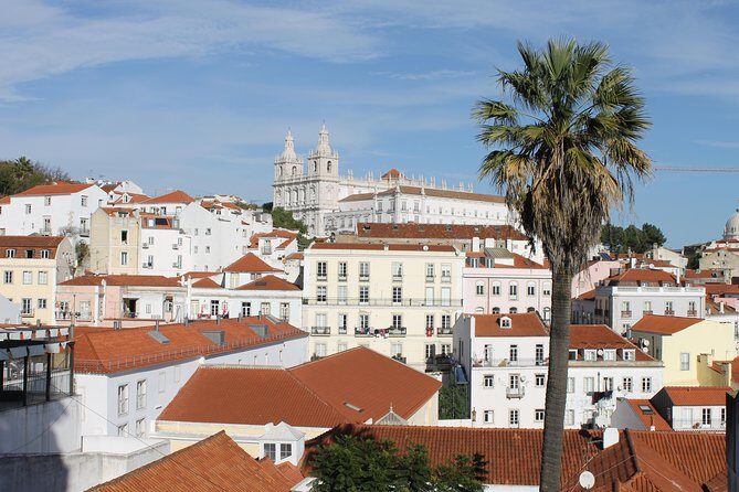 Lisbon in the eye of a Portuguese writer - An In-Depth Look at the Lisbon in the Eye of a Portuguese Writer Tour