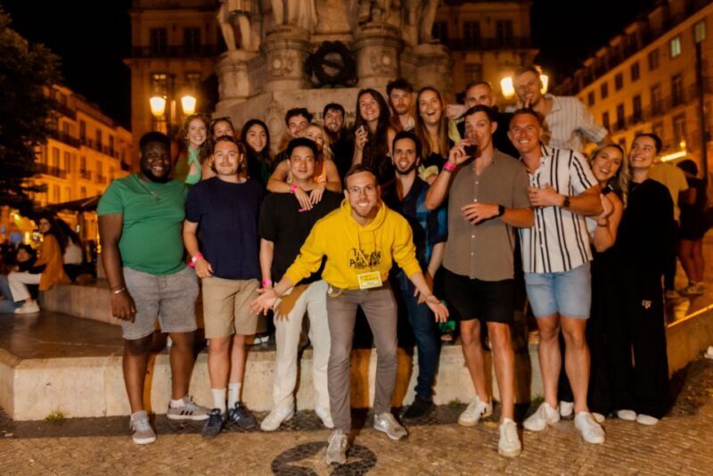 Lisbon Legendary Pubcrawl: 1h OpenBar, Shots, VIP Club Entry - Authentic Insights & Real Reviews