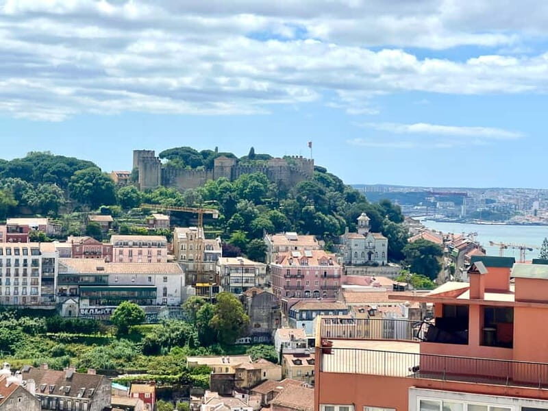 Lisbon: LISBON STORY TOUR BY TUK TUK - An In-Depth Look at the Lisbon Tuk Tuk Tour