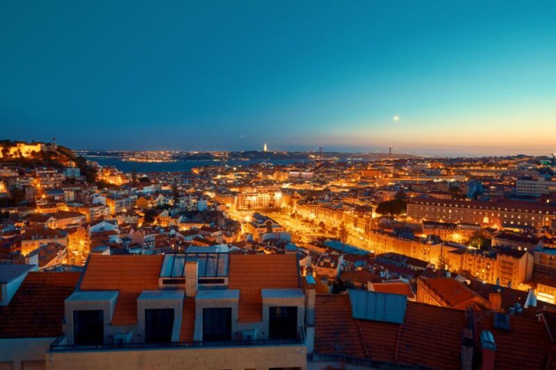 Lisbon: Luxury Fado Tour with Dinner included - Exploring the Itinerary: What You Can Expect