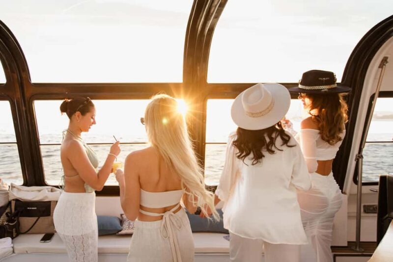 Lisbon Luxury Lounge Cruise: Sangria, Pizza & Open Bar - Who Is This Tour Best For?