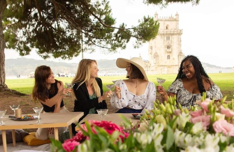Lisbon: Luxury Vintage Picnic Experience - FAQ