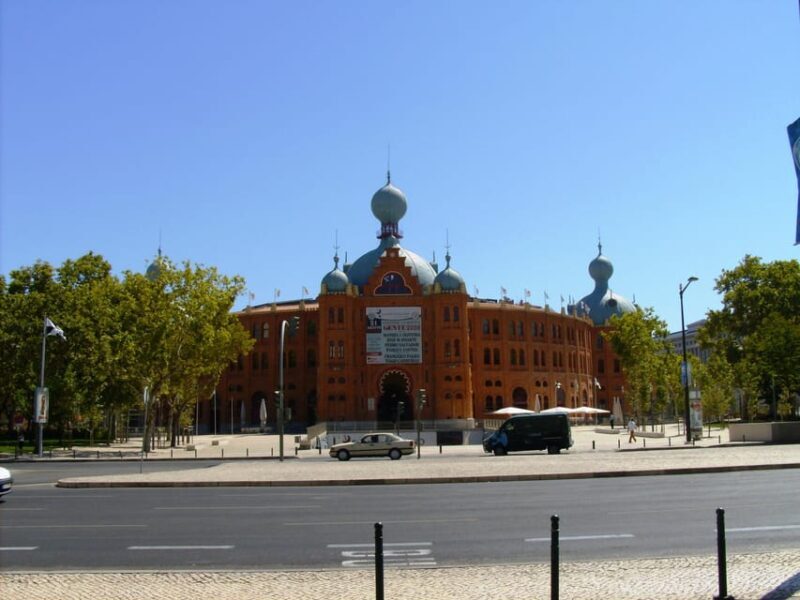 Lisbon: Modern City Tuk Tuk Tour - What Travelers Say