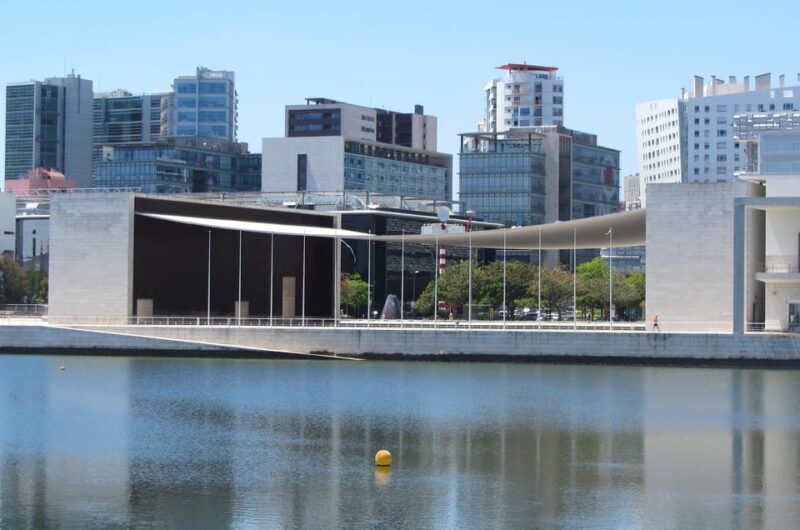 Lisbon: Modern City Tuk Tuk Tour - Practical Tips