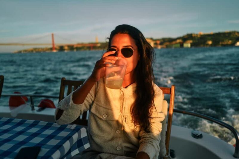 Lisbon: Mojito Sailing Sunset on a Catamaran - The Itinerary Breakdown: What Makes Each Stop Special