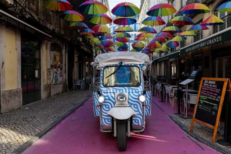 Lisbon: Old City Premium Private Guided Tour by Tuk-Tuk - Key Points