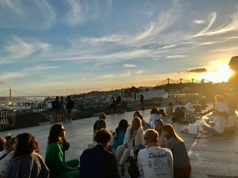 Lisbon: Old Town and Chiado Vintage Car Tour - FAQ