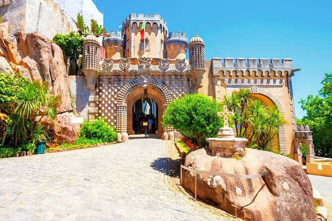 Lisbon: Pena Palace, Sintra CaboRoca Cascais Day Tour Small Group - FAQ