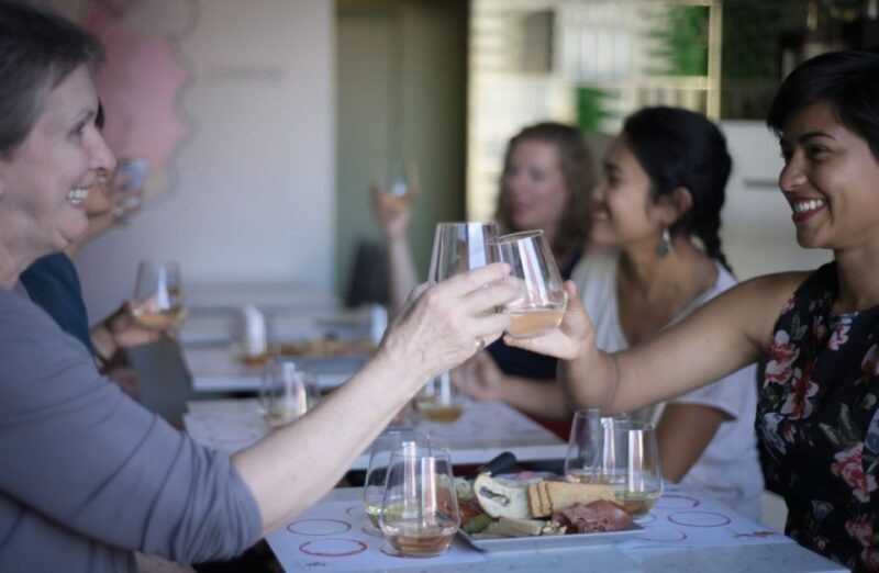 Lisbon: Portuguese Wine and Cheese Tasting with Lunch - FAQ