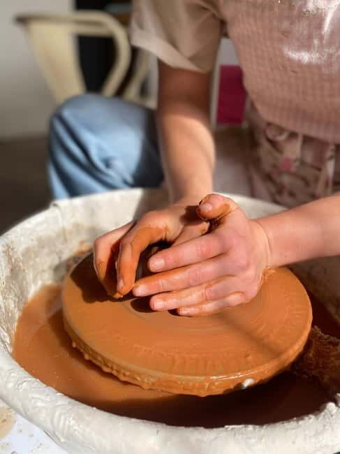 Lisbon: Pottery Wheel Lesson - Meditate With Clay - What to Expect from the Experience