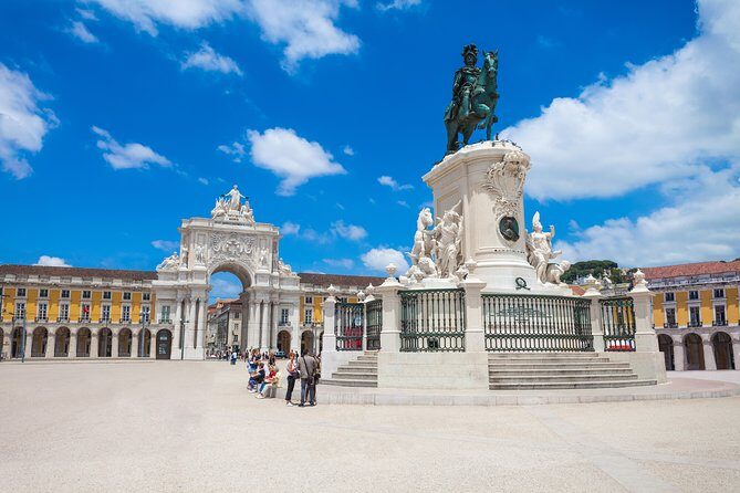 Lisbon Premium Private Half-Day Discovery - Key Points