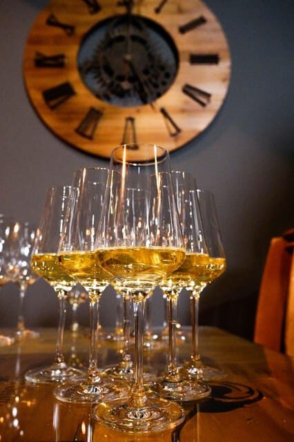 Lisbon: Premium Wine and Tapas Tasting Session - Practical Details and Tips