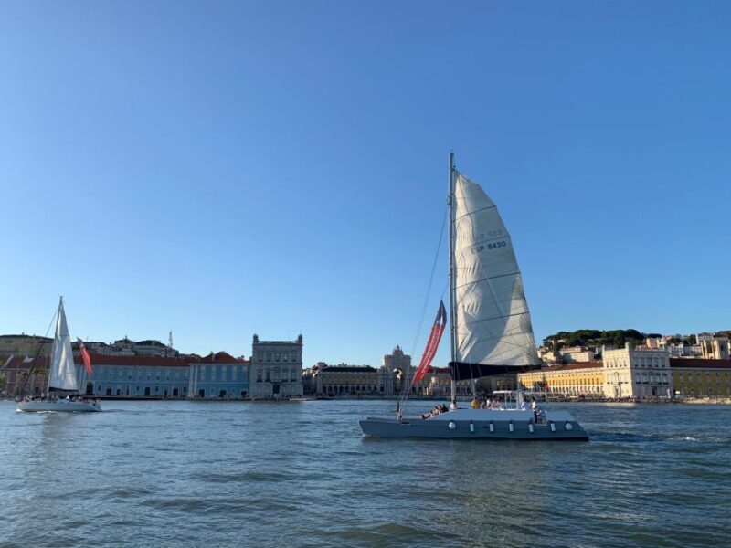 Lisbon: Private Catamaran Charter for up to 18-People - FAQs