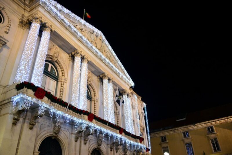 Lisbon: Private Christmas Lights Tour by Tuk-Tuk - Why Choose the Lisbon Christmas Lights Tuk-Tuk Tour?