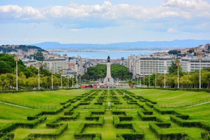 Lisbon: Private full Day Sightseeing tour by tuk-tuk. - Who Should Book This Tour?