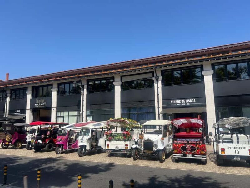 Lisbon: Private Guided TukTuk Tour Old Town 8-10 Spots - Key Points