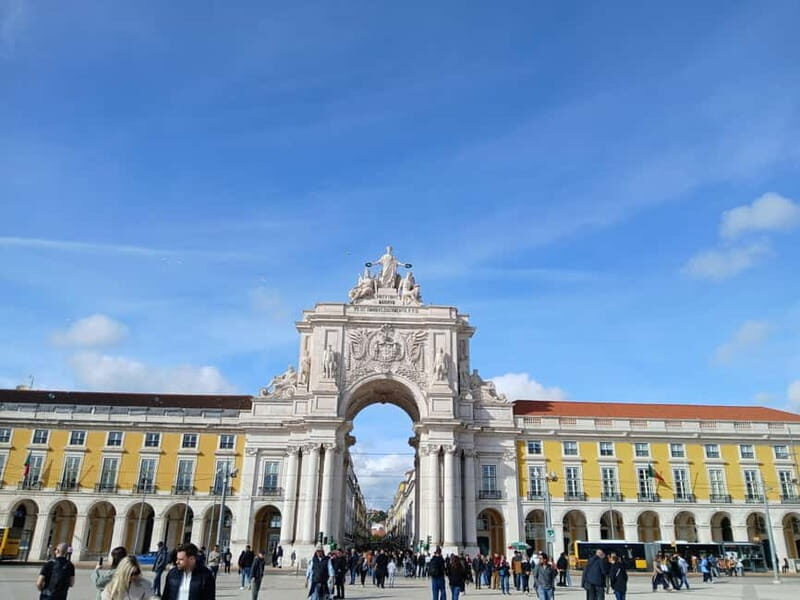 Lisbon: Private Half-Day Walking Tour - Key Points