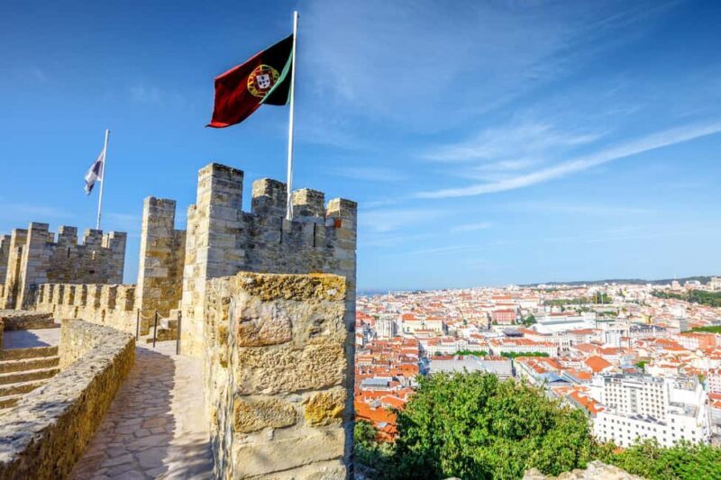 Lisbon: Private Luxury Tour to Belém, Cristo Rei and Alfama. - The Sum Up