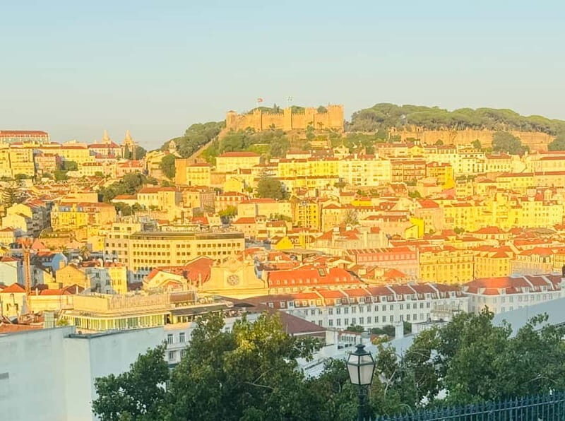 Lisbon: Private Old Town Tuk Tuk Tour - Key Points