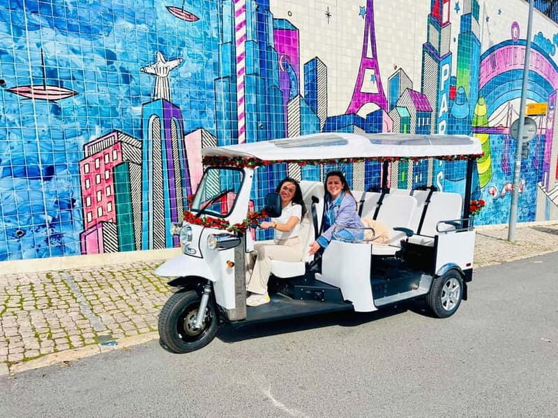 Lisbon: Private Old Town Tuk-Tuk Tour - Key Points