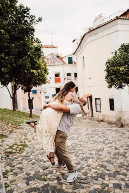 Lisbon: Private Photoshoot Tour in Alfama with Edited Photos - Why You Should Consider This Tour