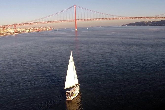 Lisbon Private Sailing Cruise, drink included (options: 2h, 3h, 4h, 6h or 8h) - Setting the Scene: What to Expect on Your Lisbon Private Sailing Cruise
