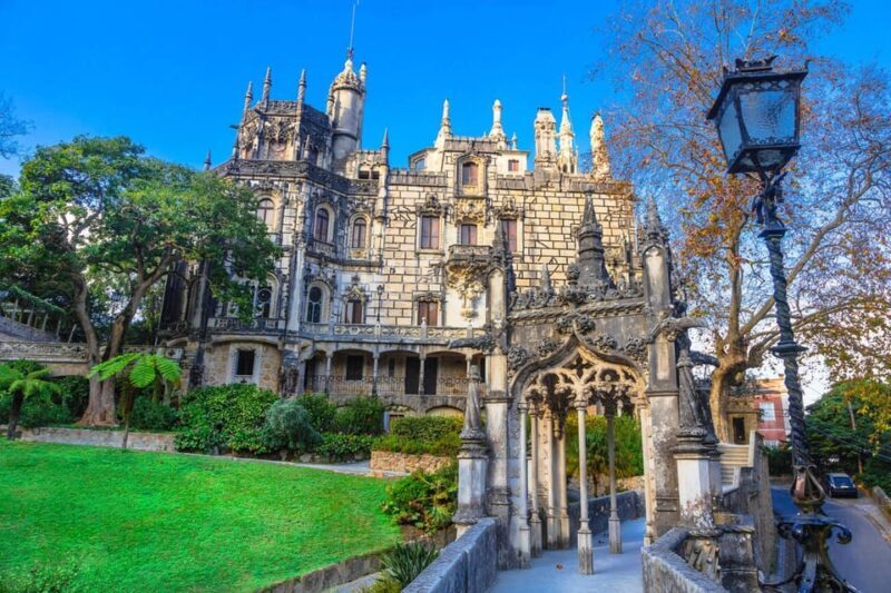 Lisbon: Private Sintra, Pena Palace & Regaleira Day Trip - Key Points