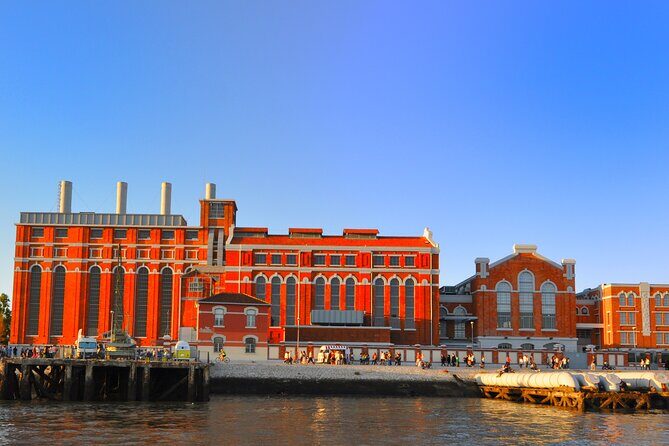 Lisbon Private Sunset Cruise - FAQ