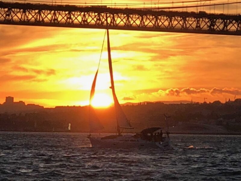 Lisbon: Private Sunset Sailing Tour with Champagne - The Guide & Local Insights